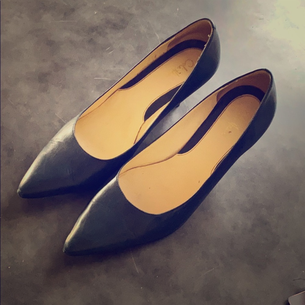 CoLe Haan Vesta Pump - marine blue leather, sz 8